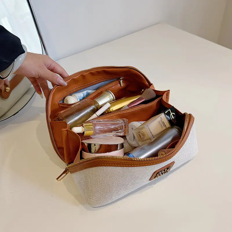 2024 New Retro Cosmetic Bag Large Capacity Portable Travel Cosmetic Storage Bag Toiletry Bag Makeup Brush