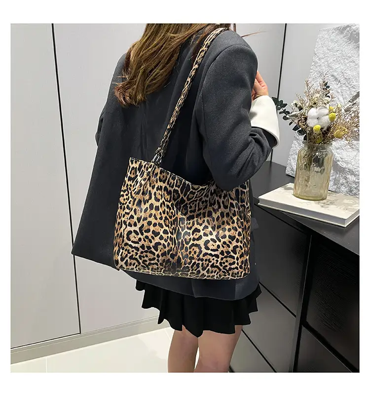 Leopard Print Women's Shoulder Bag 2024 New Style — feature 17