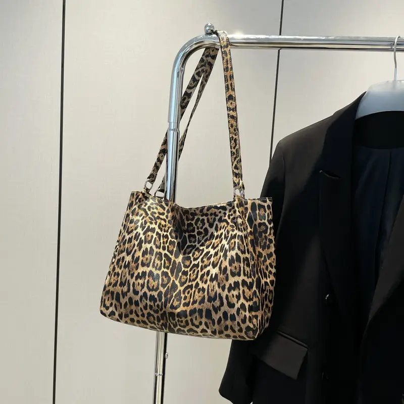 Leopard Print Women's Shoulder Bag 2024 New Style - Image 2