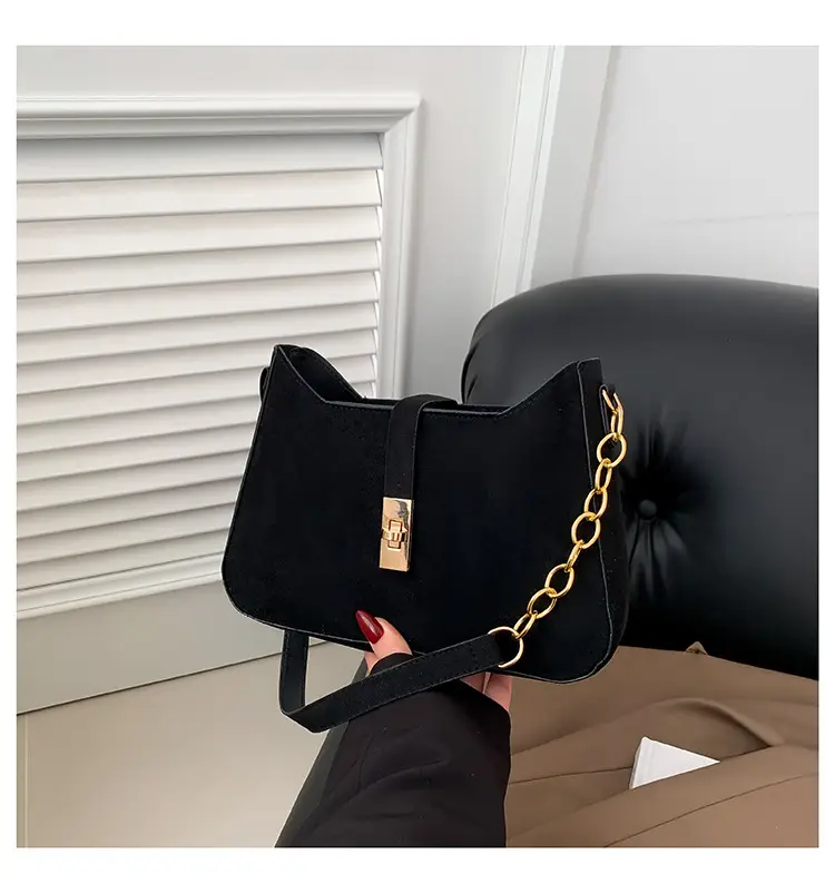 Black Gold Chain Shoulder Crossbody Bag for Women — feature 24