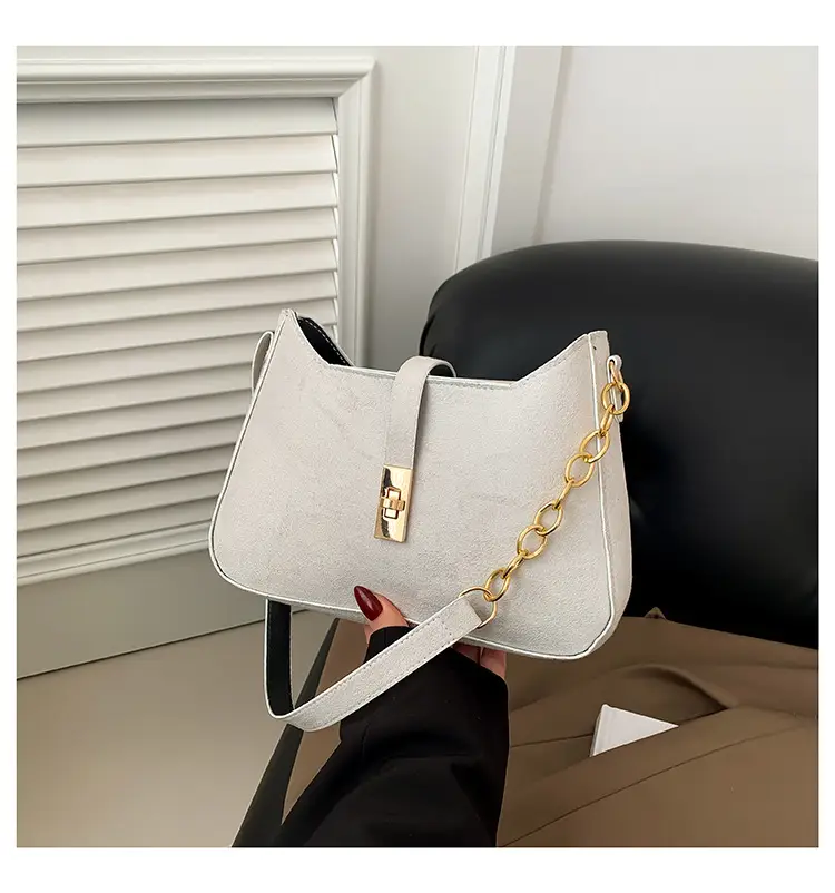Black Gold Chain Shoulder Crossbody Bag for Women — feature 25