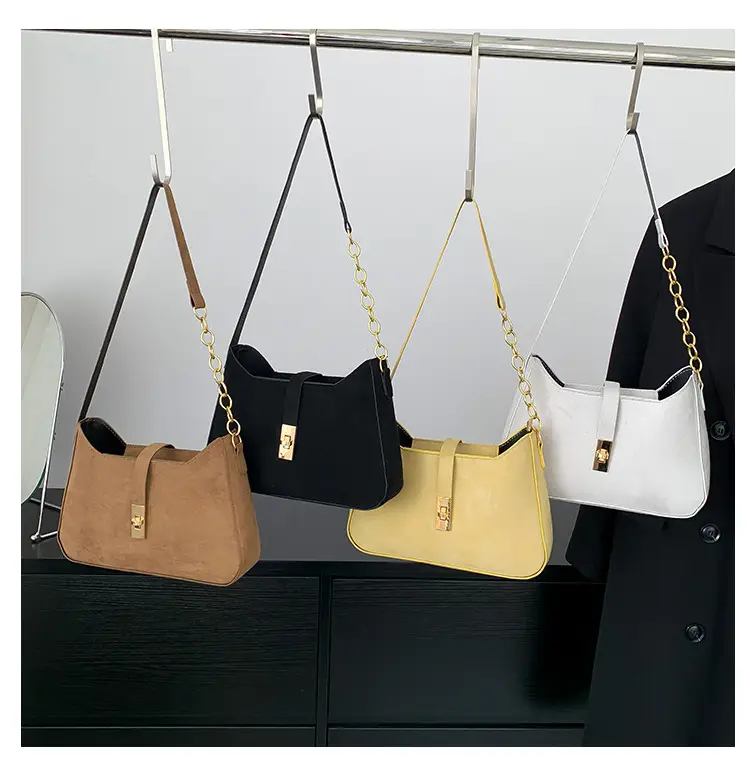 Black Gold Chain Shoulder Crossbody Bag for Women — feature 32