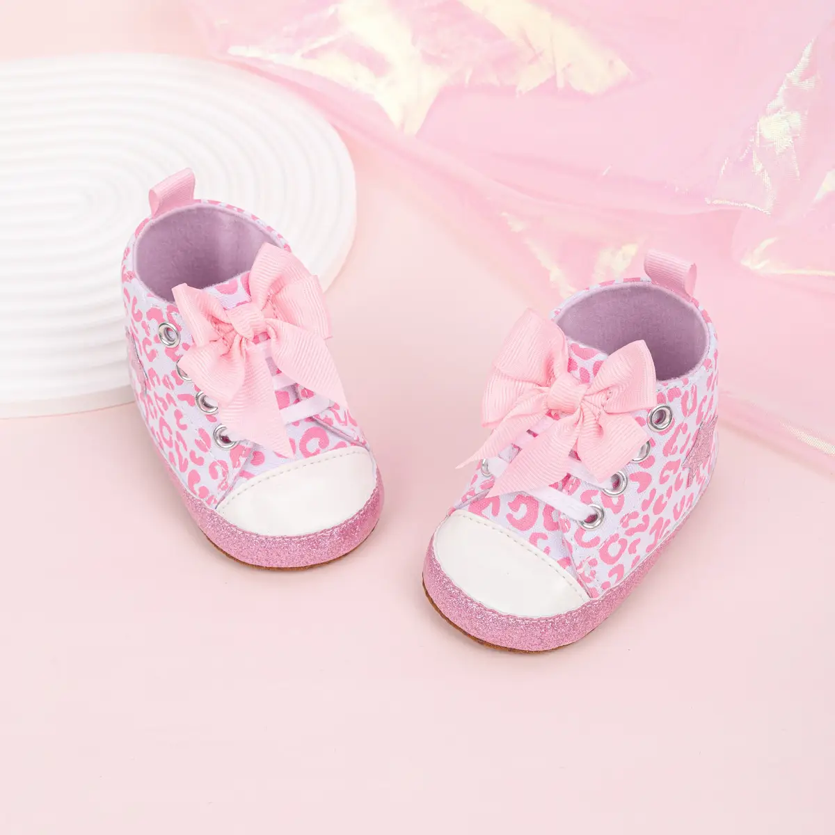 Pink Leopard Print Baby Shoes with Bow — feature 17
