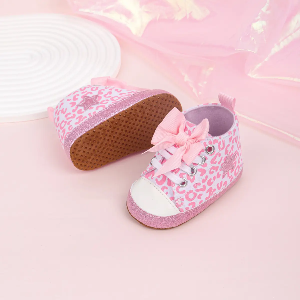 Pink Leopard Print Baby Shoes with Bow — feature 18