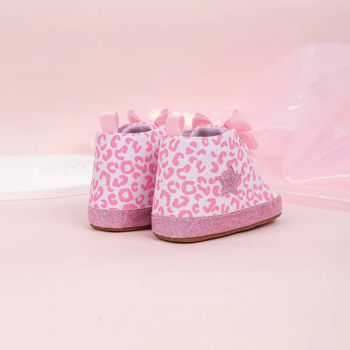 Pink Leopard Print Baby Shoes with Bow — feature 19