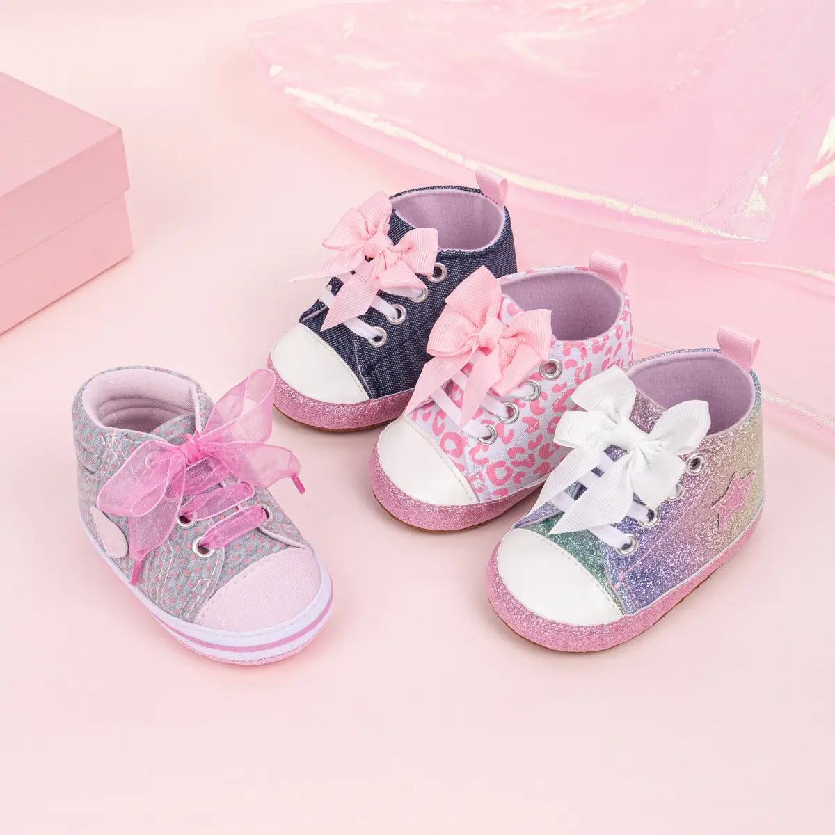 Pink Leopard Print Baby Shoes with Bow — feature 7