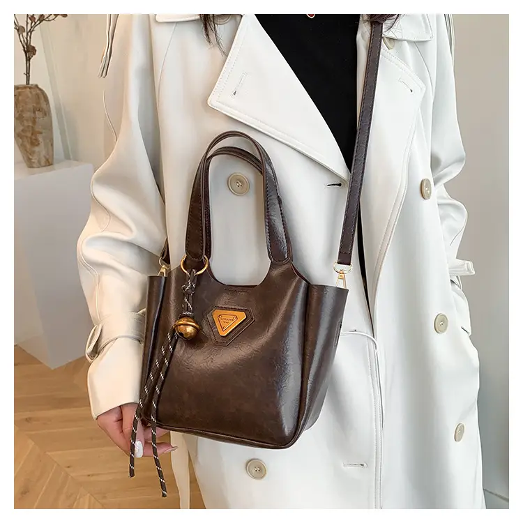 Women Retro Brown Hand Bag K-Style 2025 — feature 11