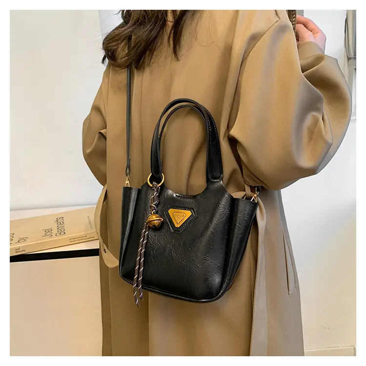 Women Retro Brown Hand Bag K-Style 2025 — feature 20
