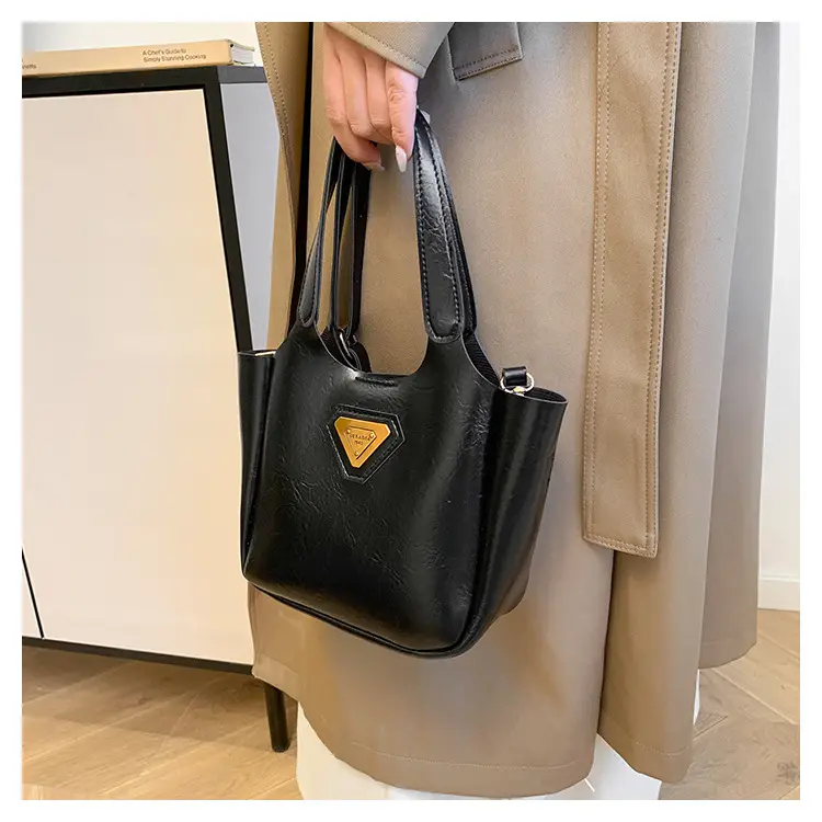 Women Retro Brown Hand Bag K-Style 2025 — feature 21