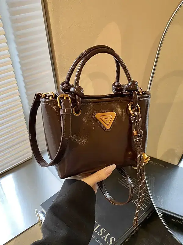 Women's Brown Leather Bucket Bag with Chain Strap - Image 10