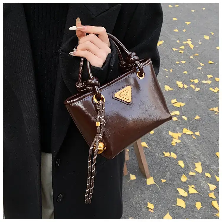 Women's Brown Leather Bucket Bag with Chain Strap — feature 20