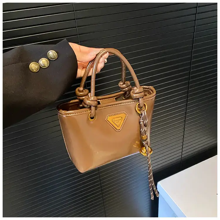 Women's Brown Leather Bucket Bag with Chain Strap — feature 34