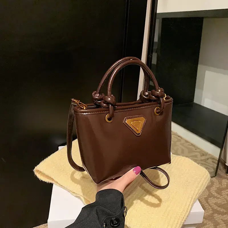 Women's Brown Leather Bucket Bag with Chain Strap - Image 7