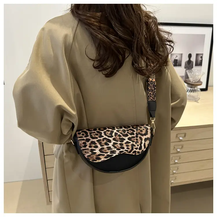 Leopard Print Saddle Bag with Wide Strap 2024 — feature 20
