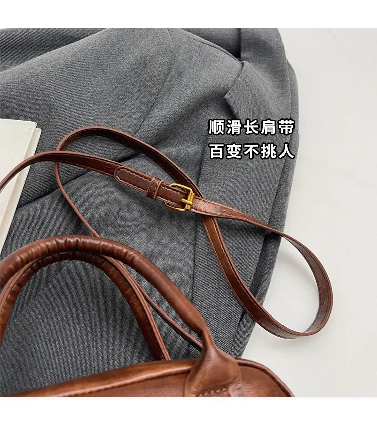 Women Crossbody Bag Winter Vintage Crossbody Shoulder Bag 2026 — feature 3