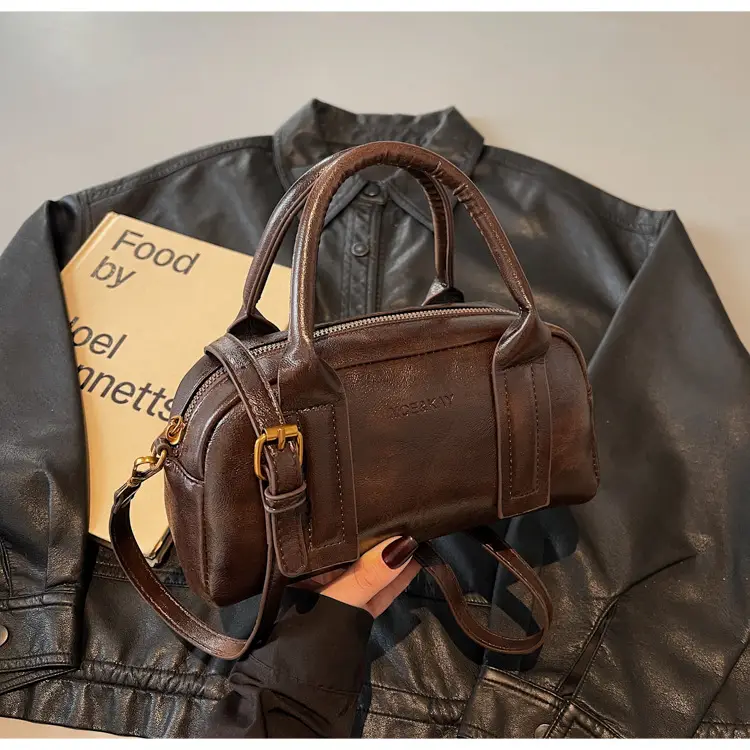 Women Crossbody Bag Winter Vintage Crossbody Shoulder Bag 2026 — feature 32