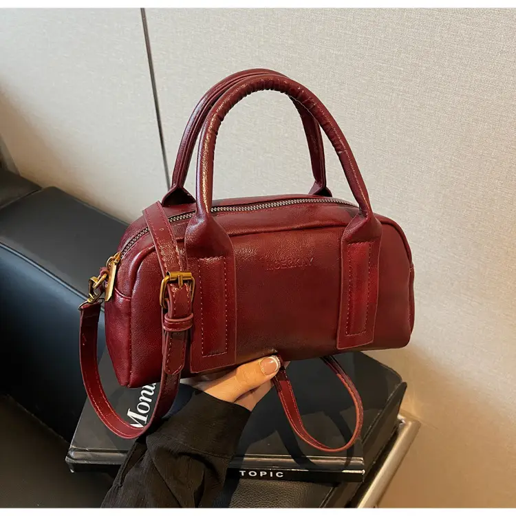 Women Crossbody Bag Winter Vintage Crossbody Shoulder Bag 2026 — feature 43