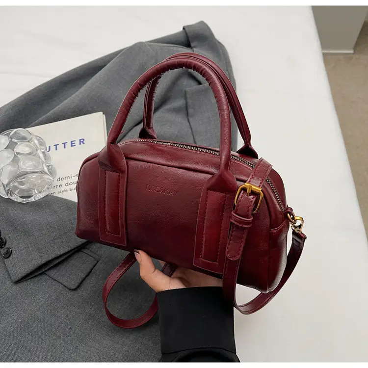 Women Crossbody Bag Winter Vintage Crossbody Shoulder Bag 2026 — feature 45