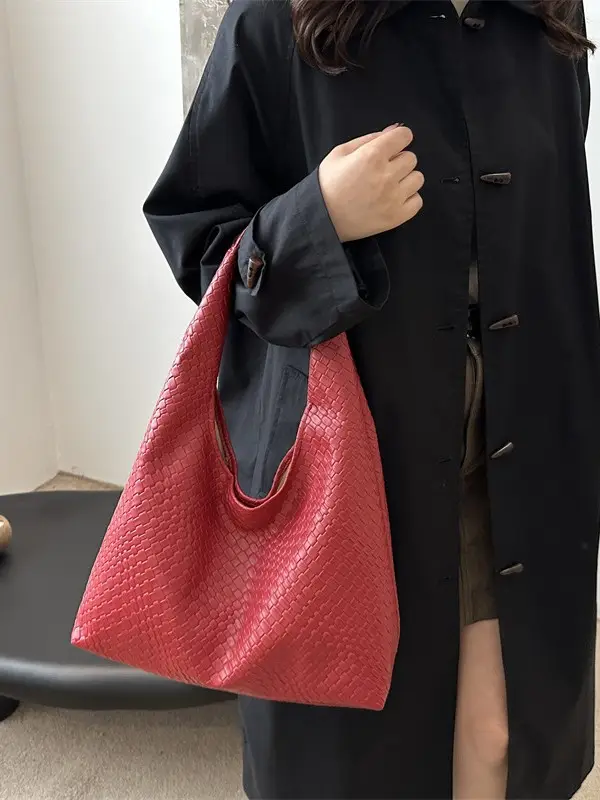 Brown Woven Tote Bag Large Capacity Shoulder Bag - Image 8