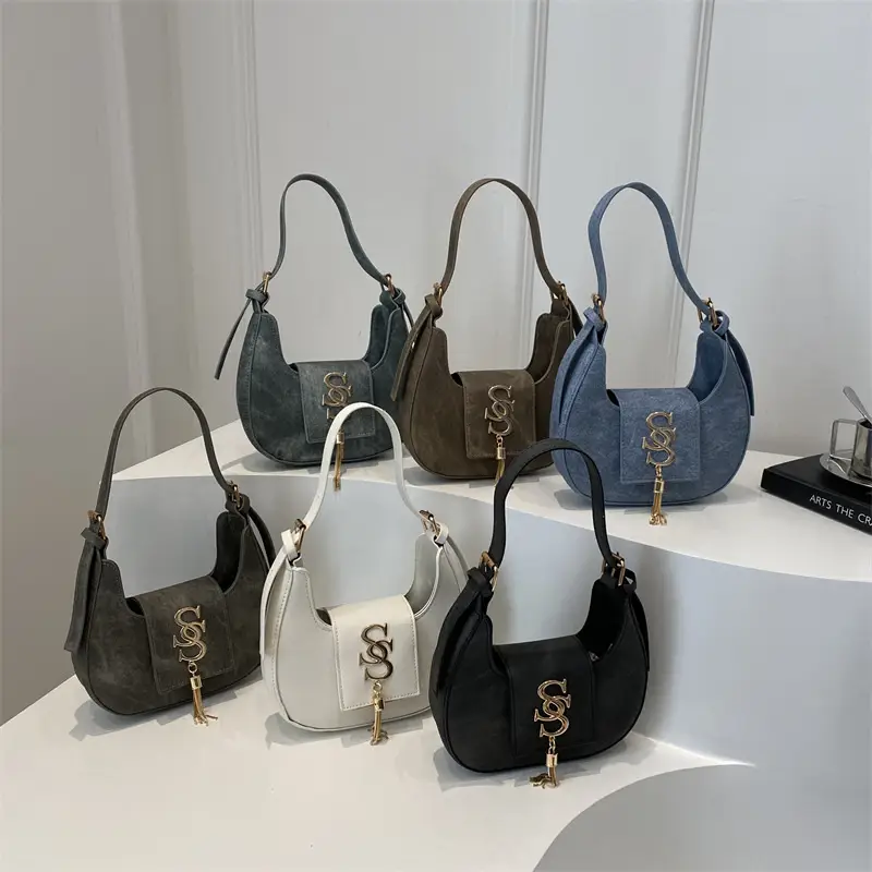 Retro Elegant Crescent Bag Grey Shoulder Bag Winter Luxury - Image 7