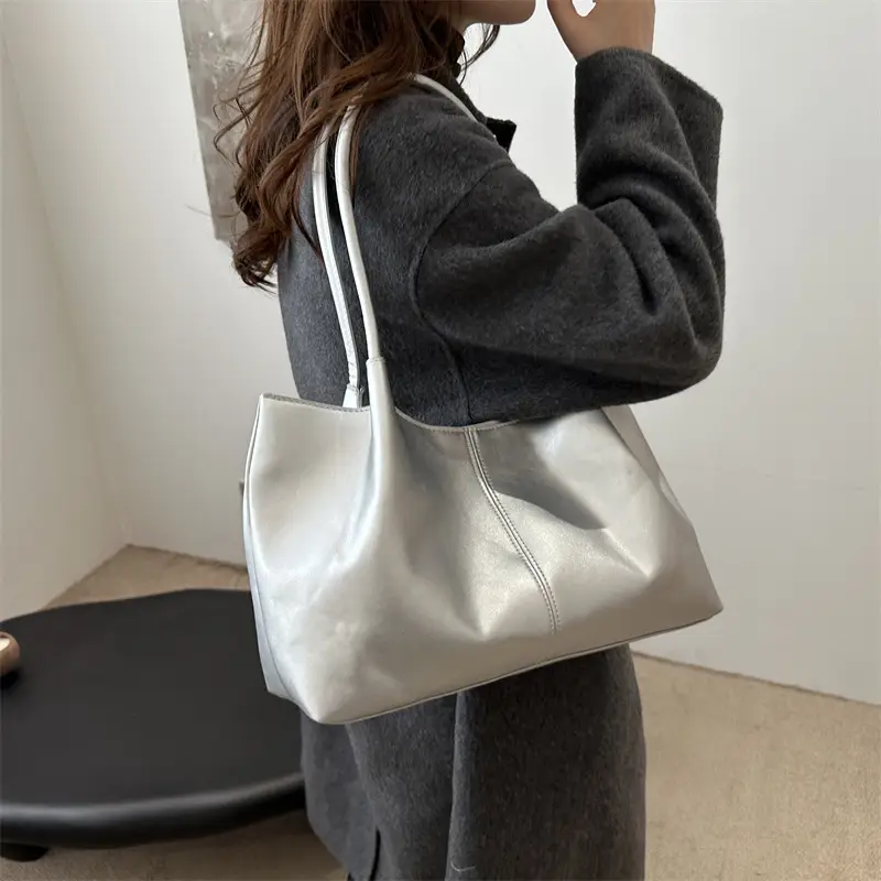 White Retro Casual Shoulder Tote Bag 2024 - Image 6