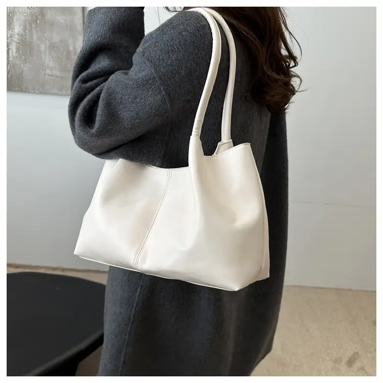 White Retro Casual Shoulder Tote Bag 2024 — feature 13