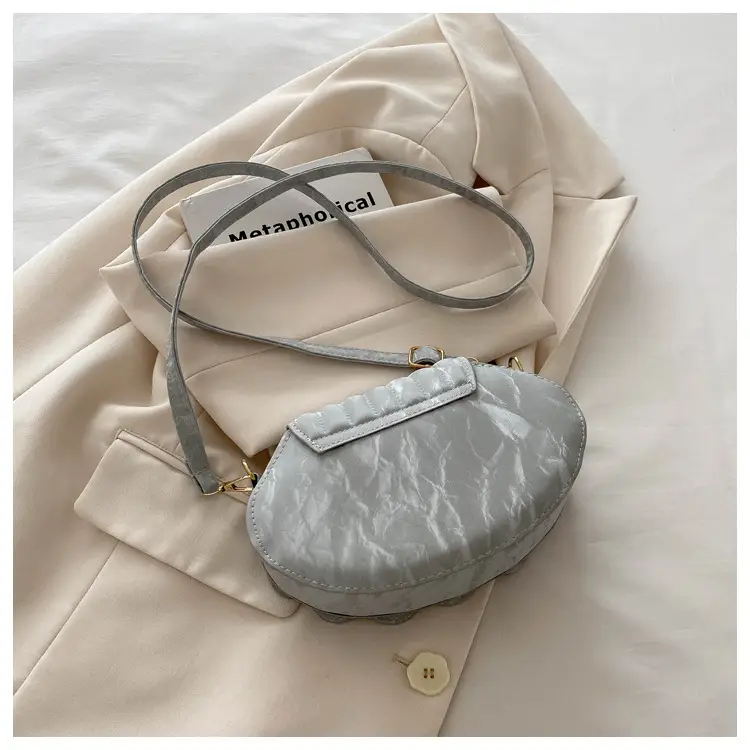 Black Pearl Embellished Shoulder Bag for Women — feature 11