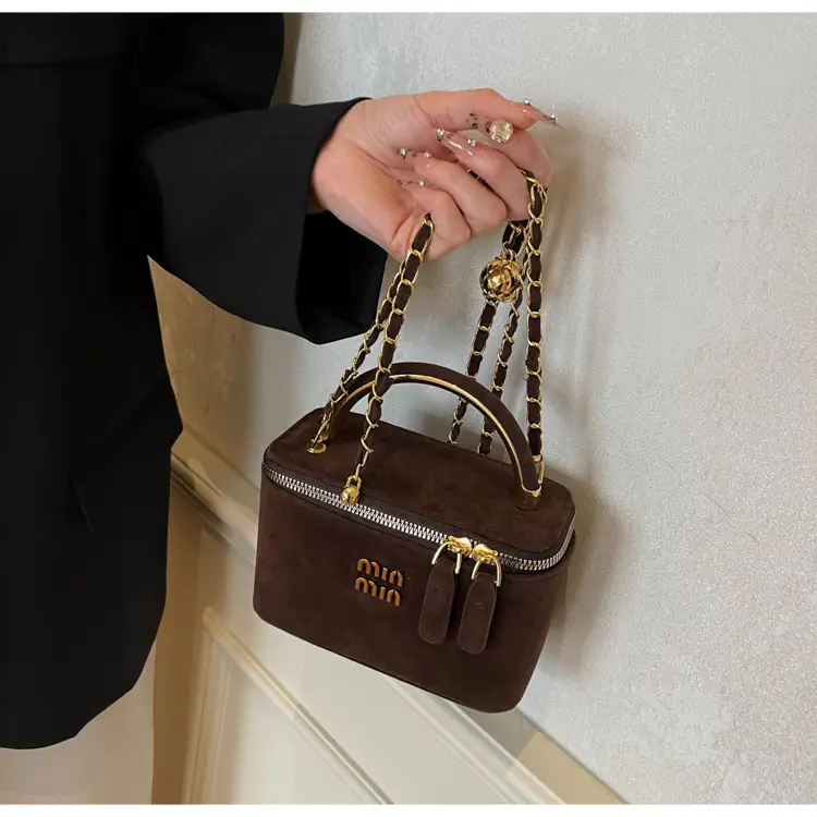 Black French Retro Crossbody Bag Women's Shoulder Crossbody — feature 40