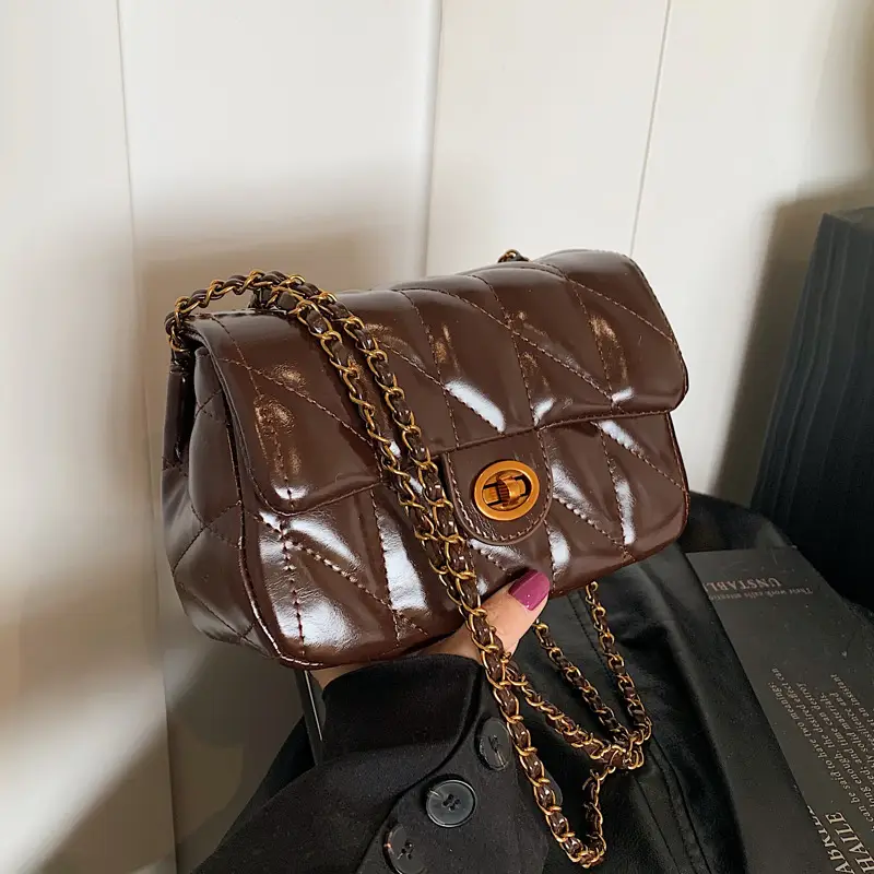 2024 Winter Rhombic Chain Shoulder Bag Black - Image 4