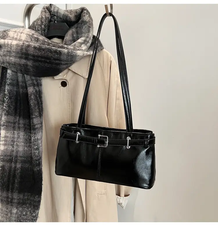 Women's Vintage Leather Shoulder Bag Large Capacity 2024 — feature 30
