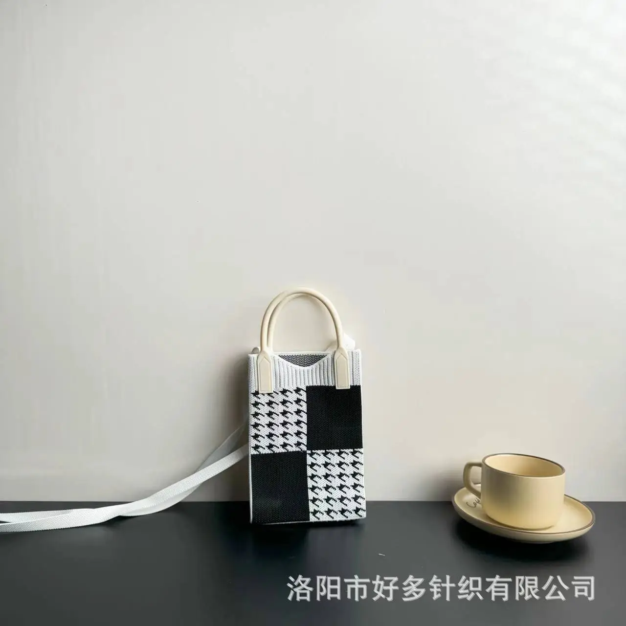 Cartoon Knitted Crossbody Bag Dopamine Niche - Image 54