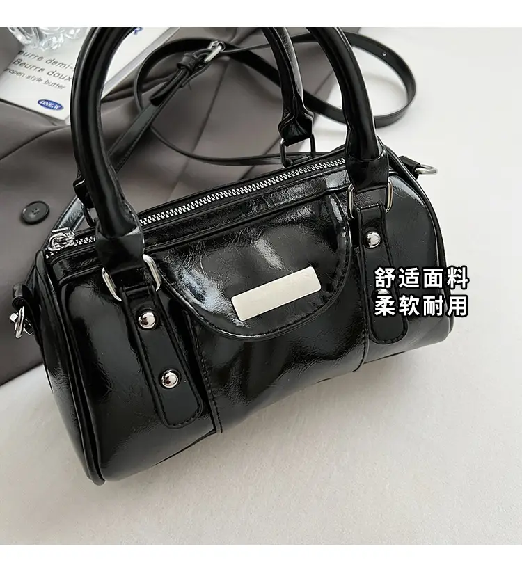 Black High-End Crossbody Handbag Boston Design — feature 7
