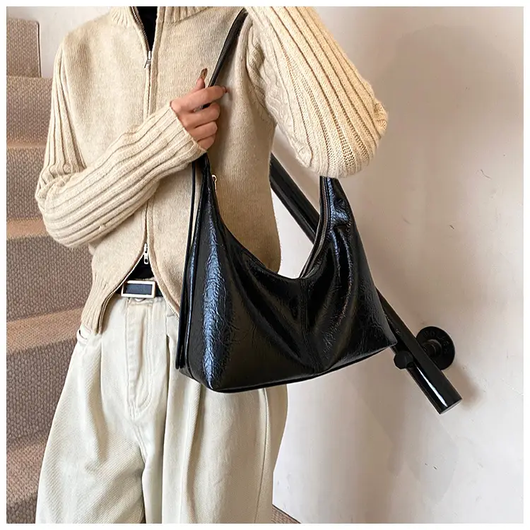 Winter Gold Metallic Shoulder Bag Large Capacity Fashionable — feature 34