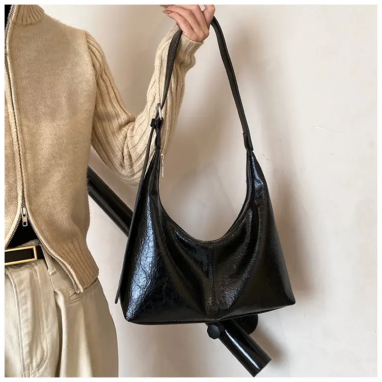 Winter Gold Metallic Shoulder Bag Large Capacity Fashionable — feature 38