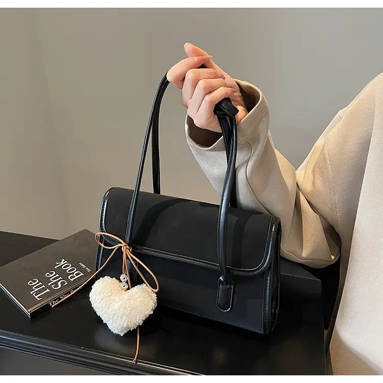 Women's White Retro Shoulder Crossbody Bag 2024 — feature 47