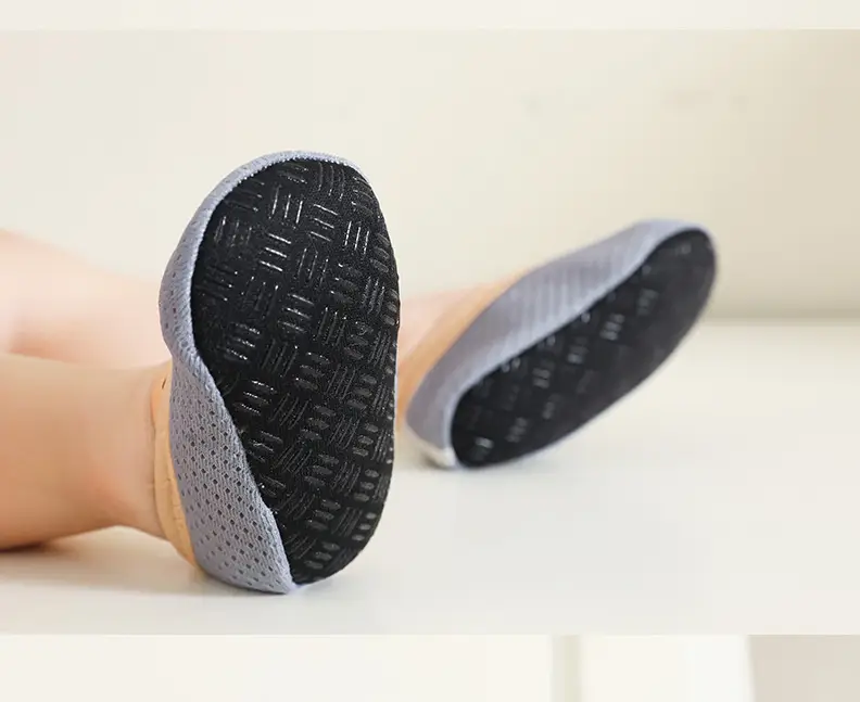 Toddler Mesh Slip-On Socks Non-Slip Multi Color — feature 16