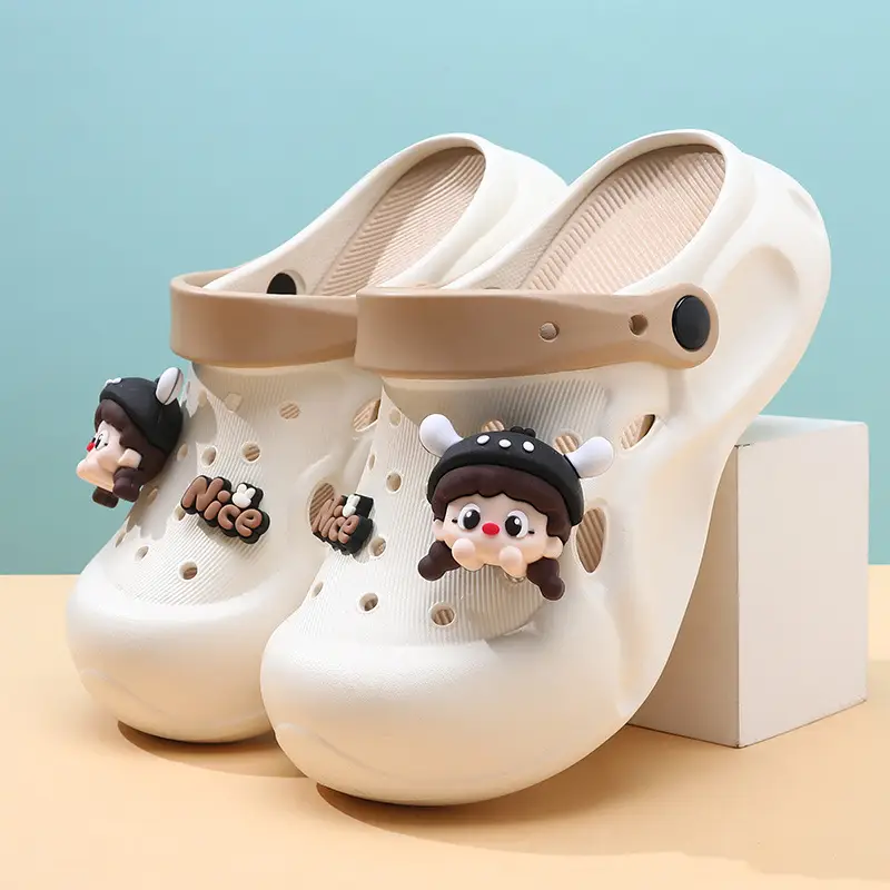 Thick-soled height-increasing women's hole shoes breathable non-slip slippers eva step on excrement feeling summer wear deodorant feet beach sandals - Image 7