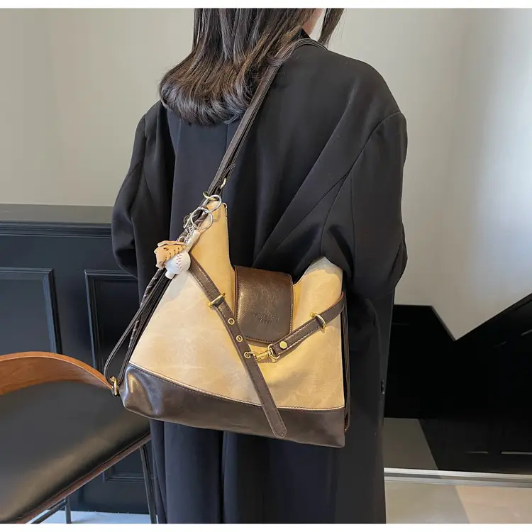 Women's Grey Leather Shoulder Bag with Tassel — feature 19