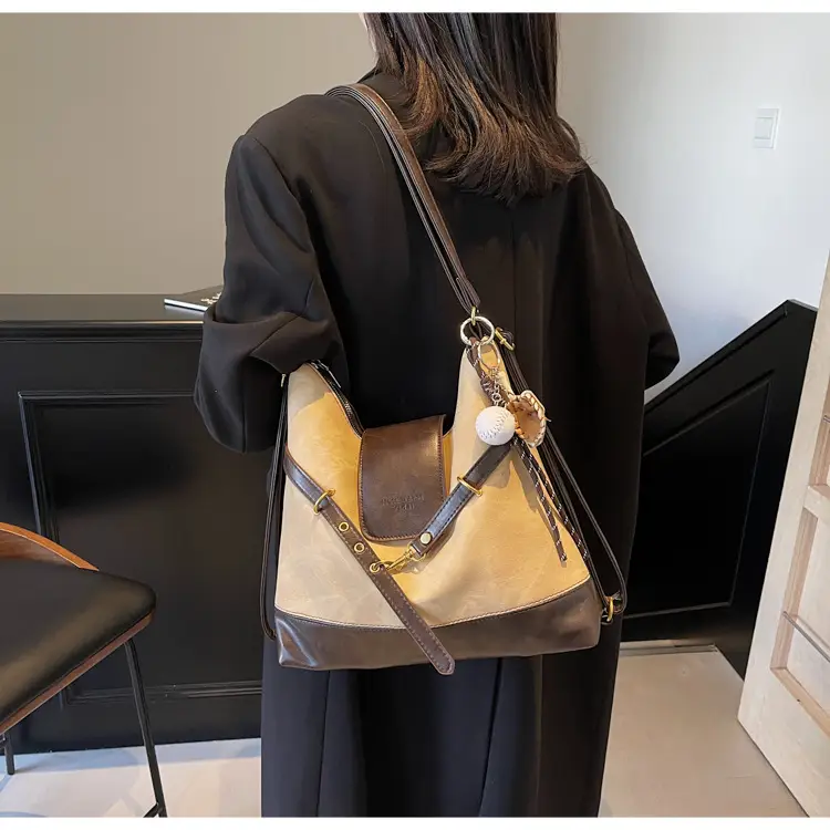 Women's Grey Leather Shoulder Bag with Tassel — feature 20