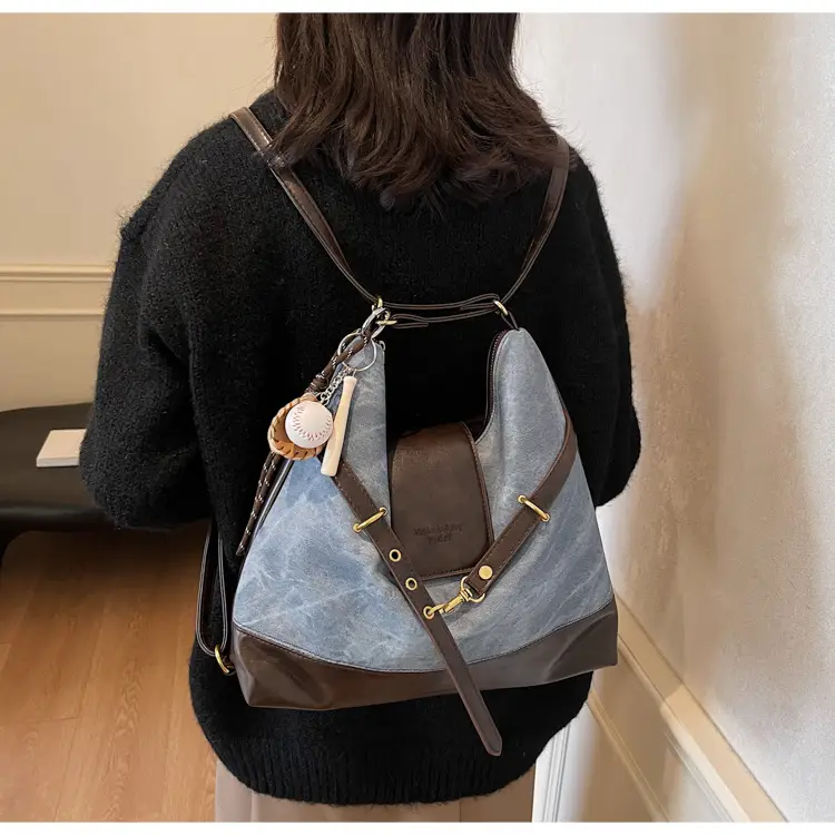 Women's Grey Leather Shoulder Bag with Tassel — feature 22