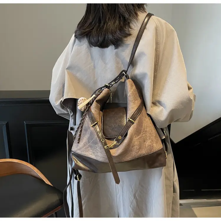 Women's Grey Leather Shoulder Bag with Tassel — feature 26