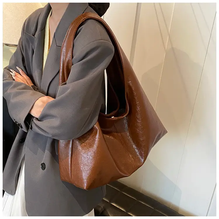 Vintage Brown Leather Tote Bag for Women Large Capacity — feature 12