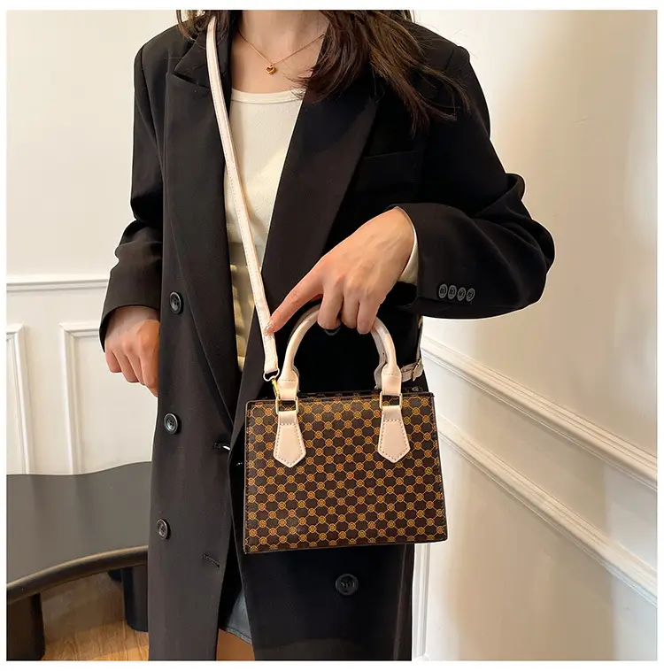 Vintage Printed Shoulder Crossbody Bag 2024 — feature 14