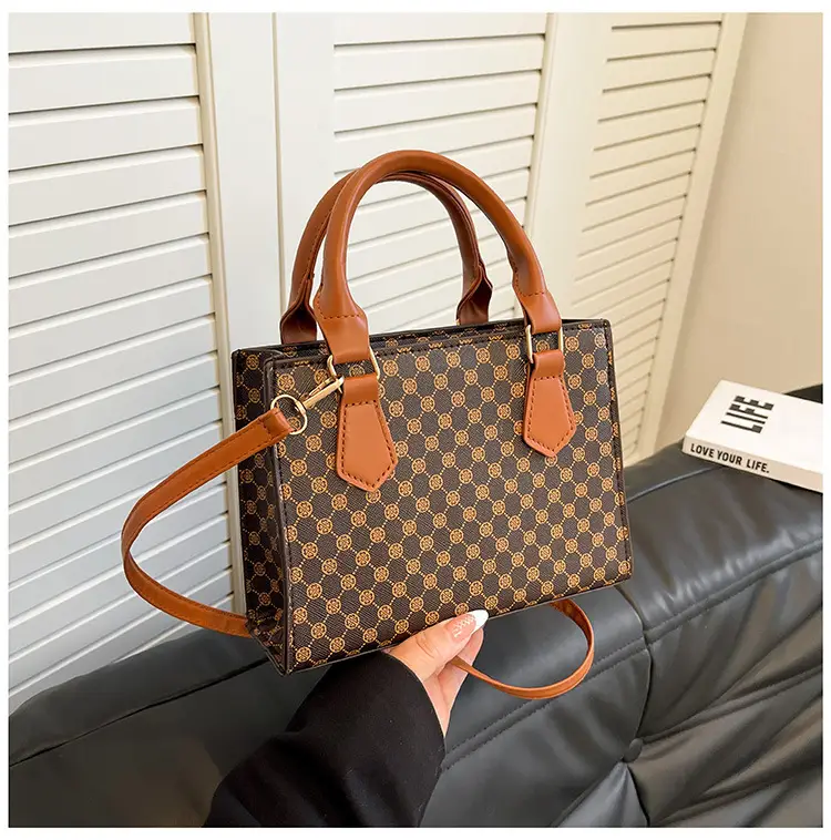 Vintage Printed Shoulder Crossbody Bag 2024 — feature 23