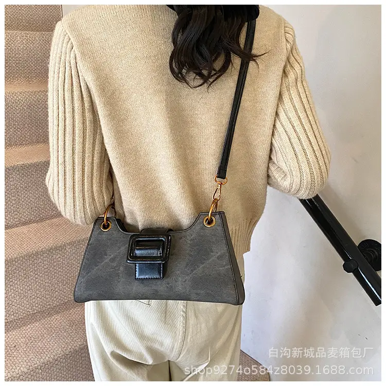 2026 Stylish Grey Crossbody Bag with Gold Hardware — feature 21