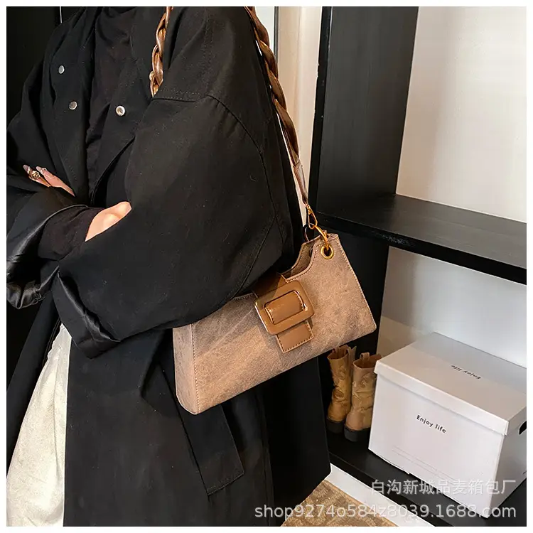 2026 Stylish Grey Crossbody Bag with Gold Hardware — feature 32
