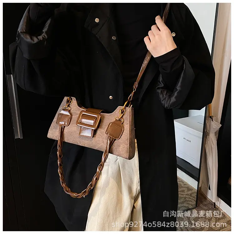 2026 Stylish Grey Crossbody Bag with Gold Hardware — feature 37