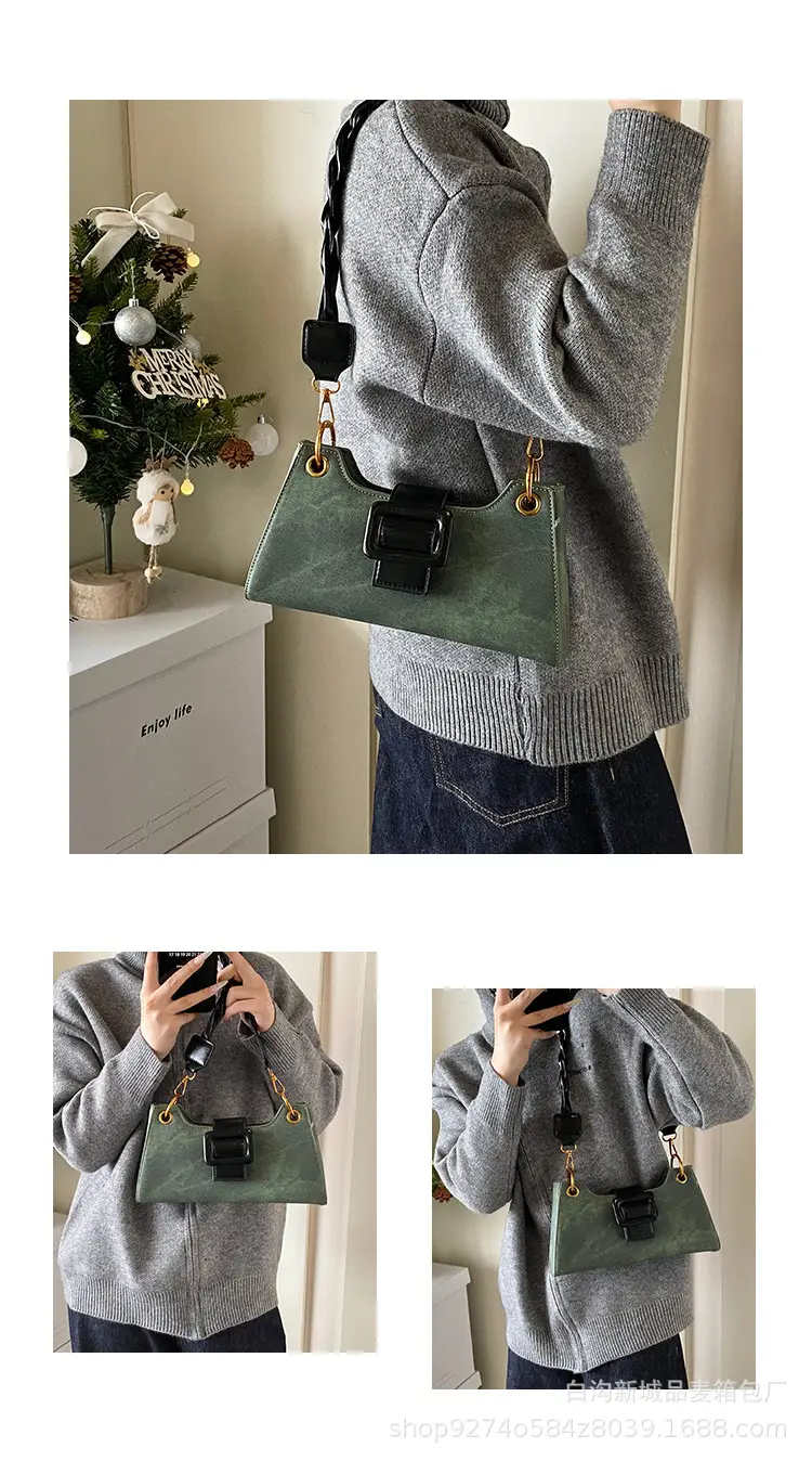 2026 Stylish Grey Crossbody Bag with Gold Hardware — feature 6