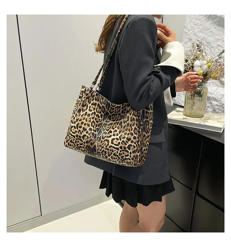 Leopard Print Large Shoulder Bag for Women 2024 — feature 21
