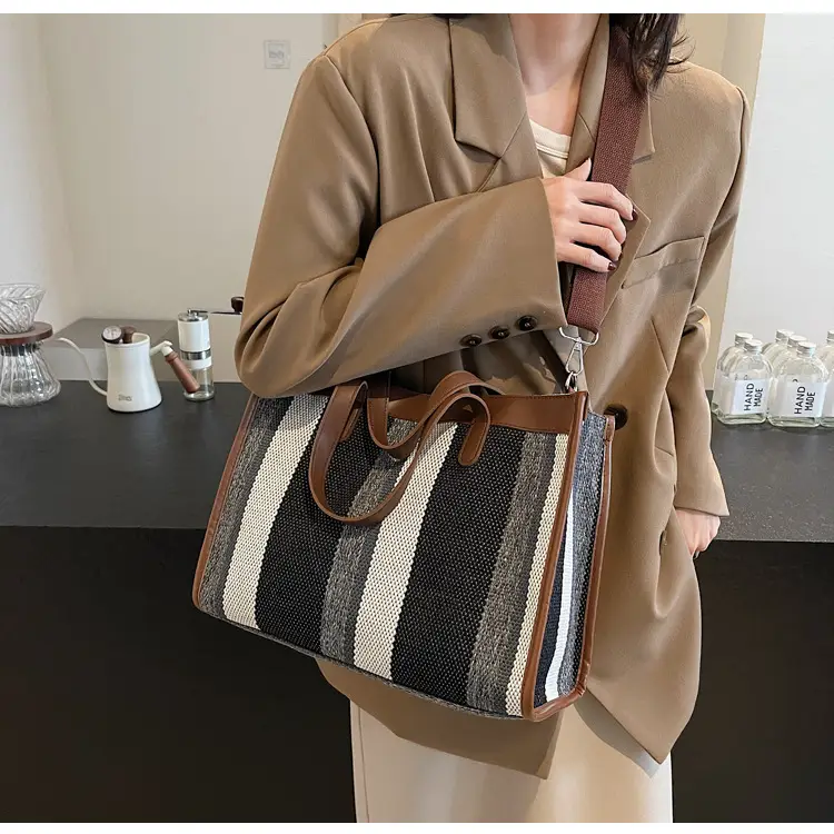 Women Canvas Shoulder Bag Large Capacity 2024 — feature 10